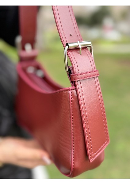 Bordo Kadın Baget Ayarlanabilir Askılı Şık El ve Omuz Çantası modelleri