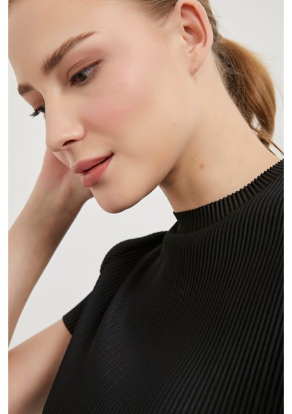 Armalıfe 0001 Piliseli Kısa Kol Kadın Bluz fiyatları