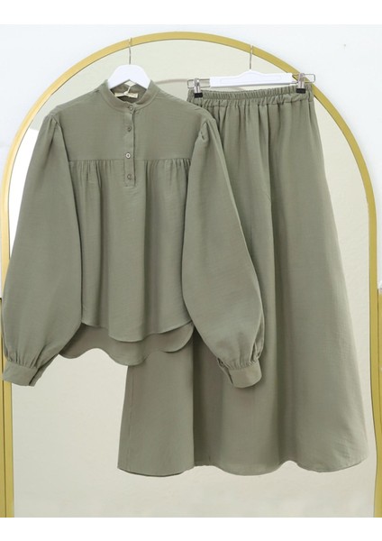Oval Kesim Dik Yaka Bluz Etek Müslin Takım