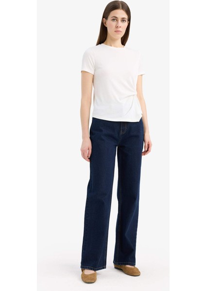 Slim Fit Dar Kesim Bisiklet Yaka Ribana Kısa Kollu Tişört F0366AX25SP fiyatları