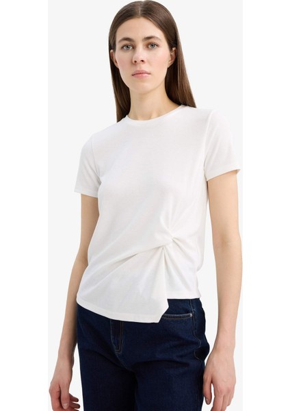 Slim Fit Dar Kesim Bisiklet Yaka Ribana Kısa Kollu Tişört F0366AX25SP fırsatları