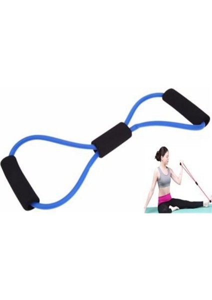Orta sert, mavi direnç lastiği ile sağlıklı egzersiz ve yoga yapın