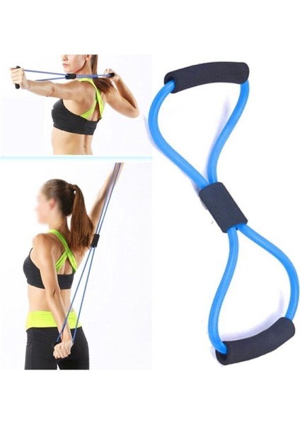 Orta sert, mavi direnç lastiği ile sağlıklı egzersiz ve yoga yapın