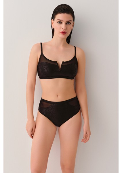 Sirius Tül Detaylı Bikini Üst