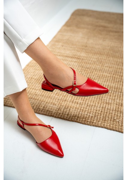 Scrup Kırmızı Tokalı Kadın Babet modelleri