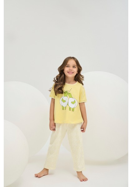8825 Kız Ç. Baskılı Pijama Takım