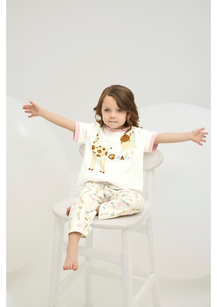8863 Kız Ç. Baskılı Pijama Takım modelleri