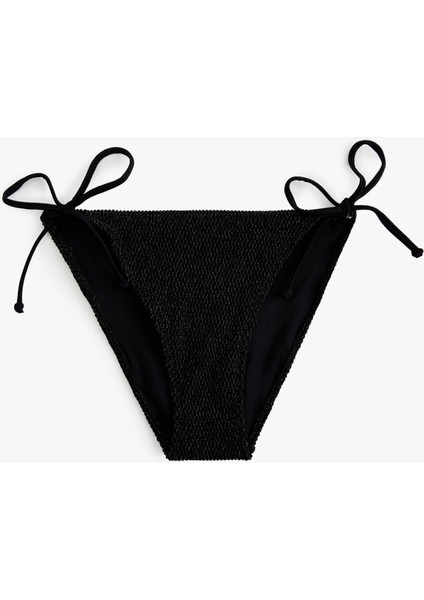 Dokulu Yanları Bağlamalı Ipli Bikini Altı