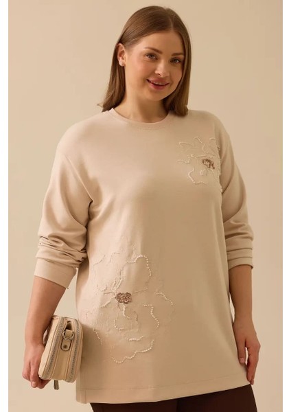 Kadın Büyük Beden Çiçek Işlemeli Sweatshirt - Bej