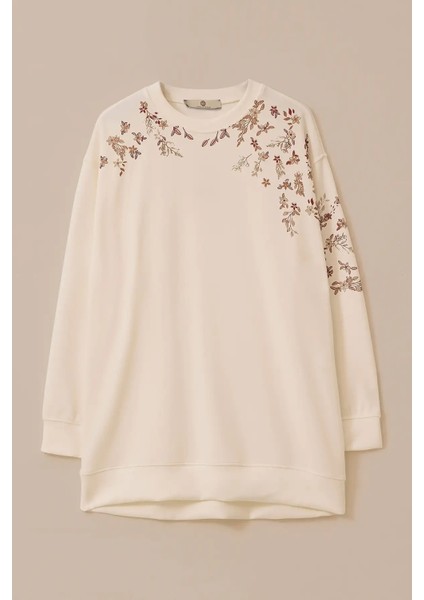 Kadın Yuvarlak Yaka Nakış Detaylı Sweatshirt - Ekru