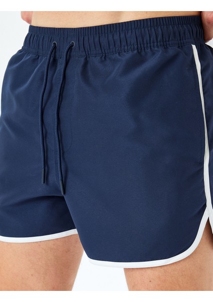 Biyeli Beli Bağcıklı Basic Deniz Şortu