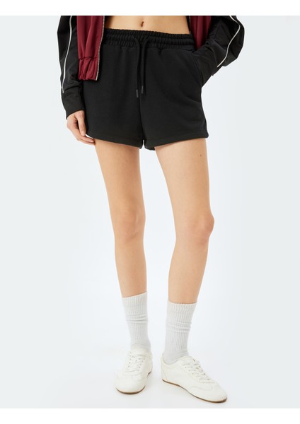 Beli Bağcıklı Cep Detaylı Şardonlu Basic Mini Şort modelleri