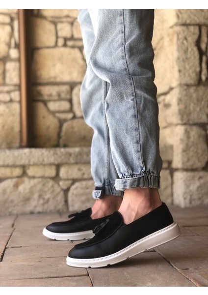 Bağcıksız Püsküllü Erkek Ayakkabı Siyah (Beyaz Taban) fiyatları