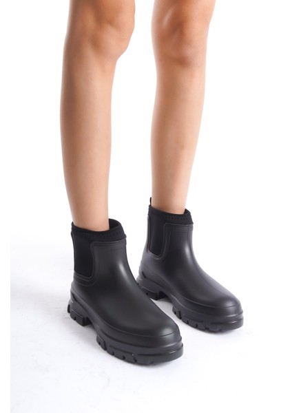 MBTB2026-S Kadın Yanları Elastik Siyah Kısa Yağmur Botu