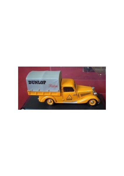 Mercedes-Benz 170V Truck Limited Edition Dunlop Model Araba