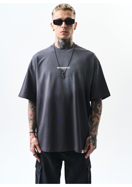Erkek Unfuckwithable Baskılı Oversize T-Shirt Füme
