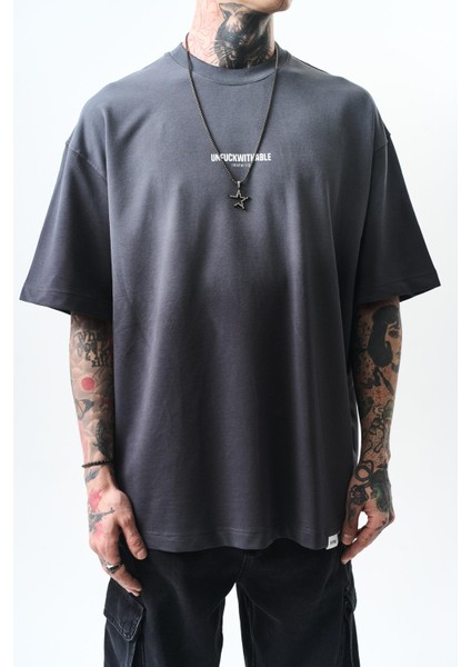 Erkek Unfuckwithable Baskılı Oversize T-Shirt Füme fırsatları