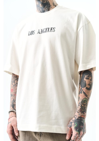 Erkek Los Angeles Baskılı Oversize T-Shirt Ekru fırsatları
