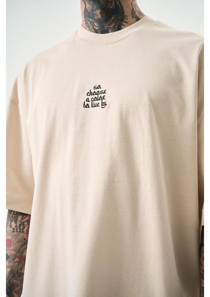Erkek Choose Nakışlı Oversize T-Shirt Bej fırsatları