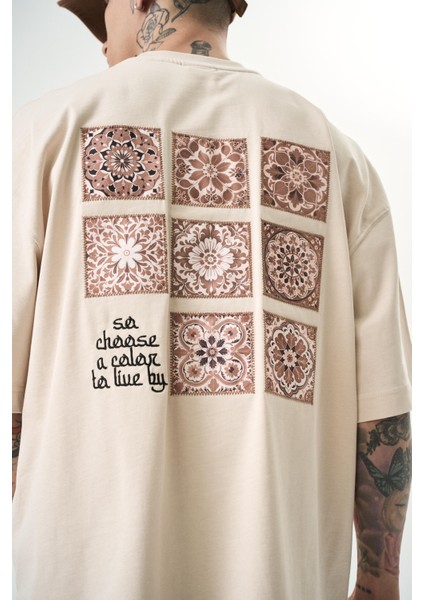 Erkek Choose Nakışlı Oversize T-Shirt Bej indirimleri