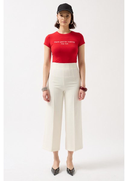 Baskılı Likralı Crop Kırmızı T-Shirt fiyatları