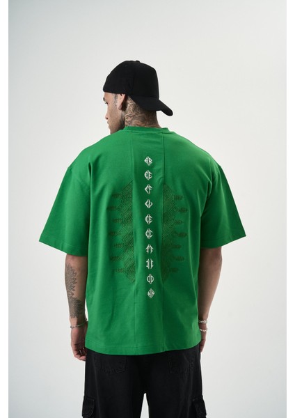 Erkek Reflection Nakışlı Oversize T-Shirt Benetton modelleri