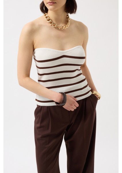 Çizgili Straplez Dokulu Beyaz Kahverengi Bluz fırsatları