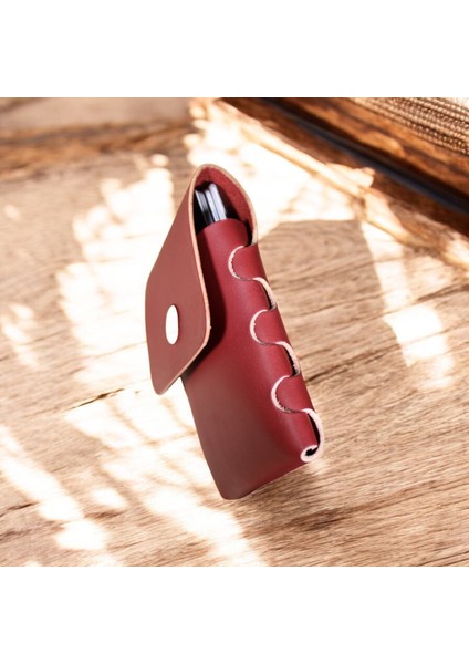 El Yapımı Deri Kartlık – Minimal ve Şık Tasarım – Kırmızı Renk modelleri