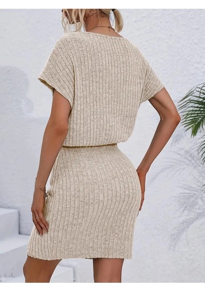Kadın Kısa Kollu Yakası Açık Belden Lastikli Yandan Bağlamalı Kalın Fitilli Kaşkorse Elbise modelleri