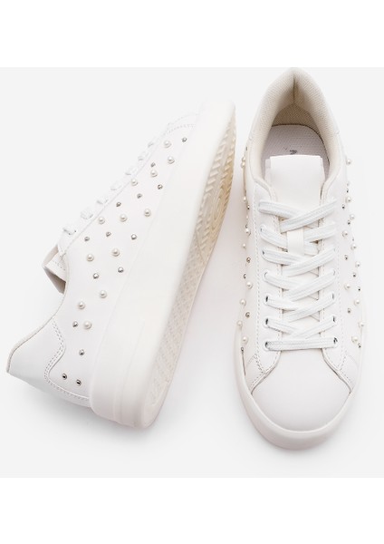 Kadın Sneaker Incili Zımpalı Spor Ayakkabı Lenso