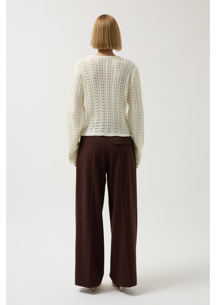 Düğme Detay Örgü Ekru Bluz indirimleri