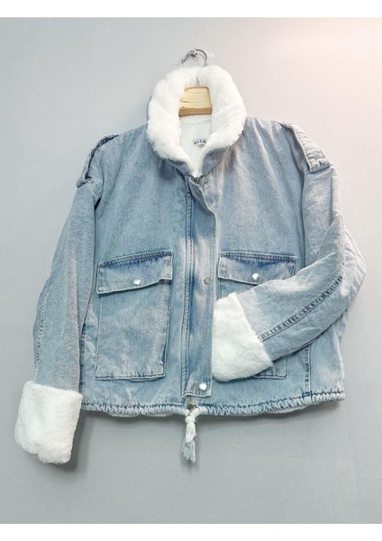 Kadın Beyaz Kürklü Denim Kot Ceket Mont