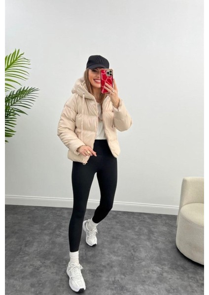 Kadın Siyah Deri Kapüşonlu Şişme Mont indirimleri