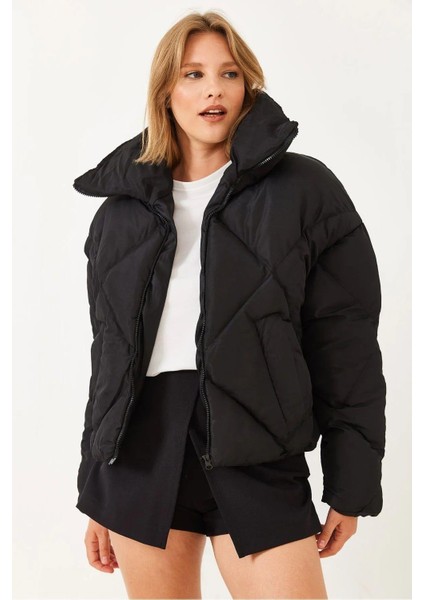 Kadın Siyah Oversize Şişme Mont
