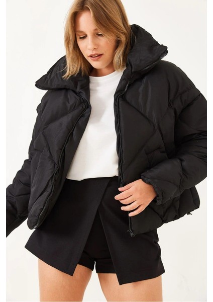 Kadın Siyah Oversize Şişme Mont