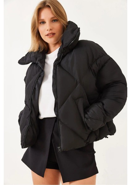 Kadın Siyah Oversize Şişme Mont