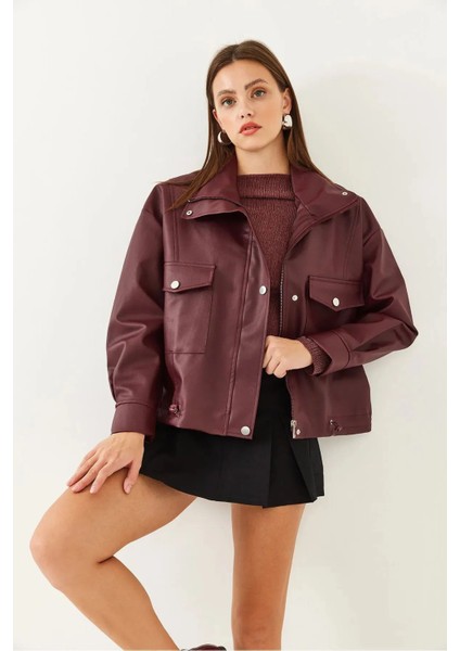Yanlardan Büzgü Detaylı Deri Ceket - Oversize