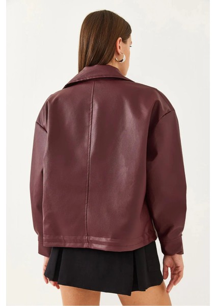 Yanlardan Büzgü Detaylı Deri Ceket - Oversize modelleri