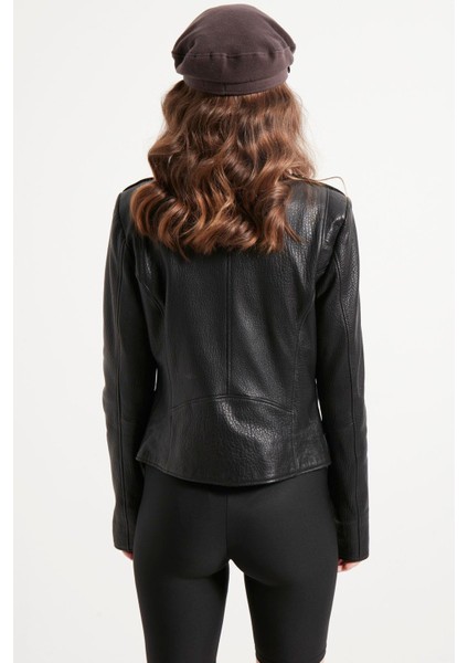 Kadın Siyah Hakiki Jumbo Deri Ceket indirimleri