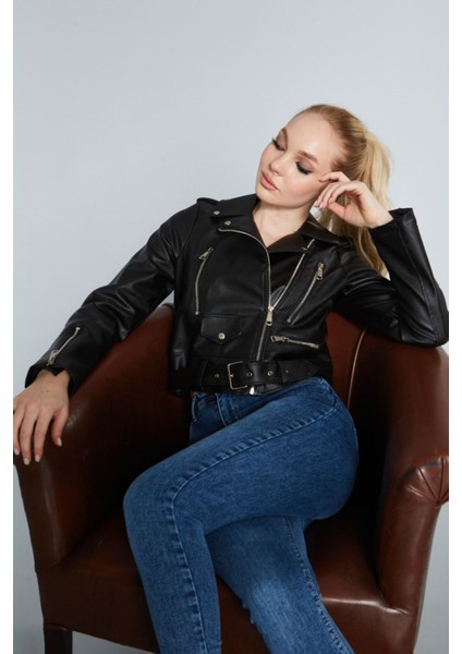 Kadın Kol Fermuarlı Cep Detaylı Deri Ceket