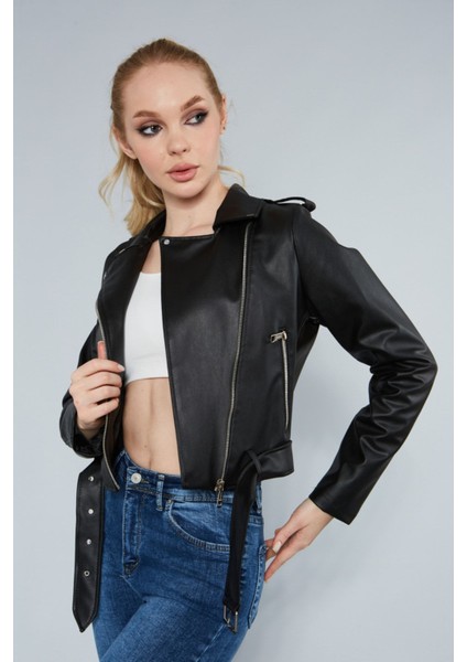 Kadın Kol Fermuarlı Cep Detaylı Deri Ceket modelleri