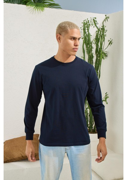 Erkek Regular Fit Uzun Kol Lacivert T-Shirt C3T1N5