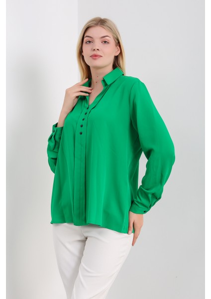 Yeşil Oversize Uzun Kollu Yarım Pat Düğmeli Bluz - Rahat ve Şık Tasarım