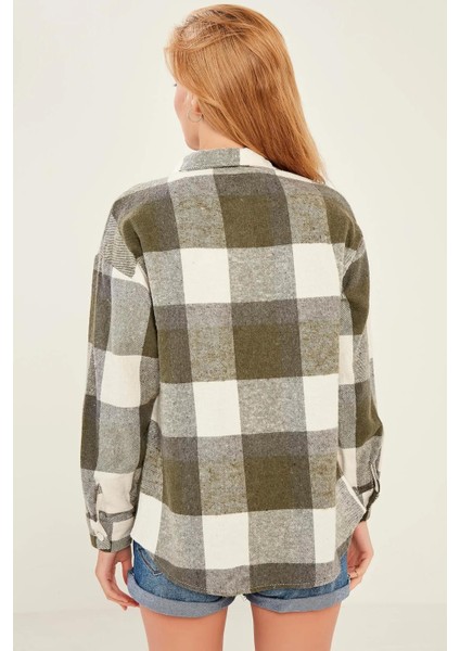 Kadın Yeşil Ekoseli Cepli Oduncu Gömlek fırsatları