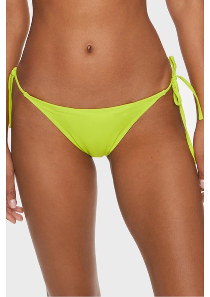 String Bağlamalı Bikini Altı E4GO00LY00K Bayan Bikini Altı E4GO00 LY00K G8BU