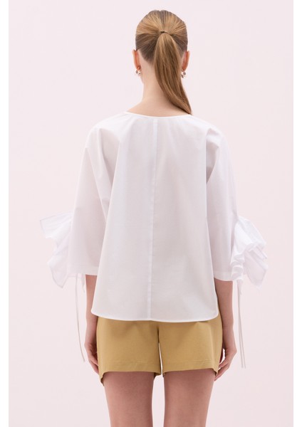 Kolları Fırfırlı V Yaka Bluz Beyaz Y2513015_002 fiyatları