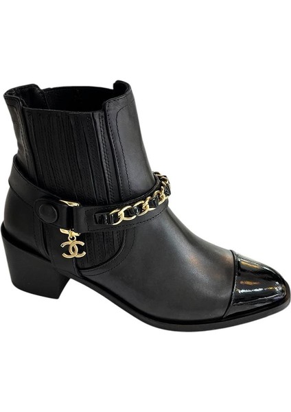 Siyah Deri Zincir Detay Bot