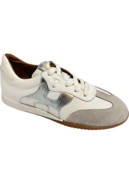 Beyaz Deri Sneaker