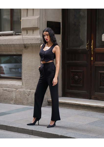 Kadın Crep V Yaka Yelek ve Pantolon Takım fiyatları