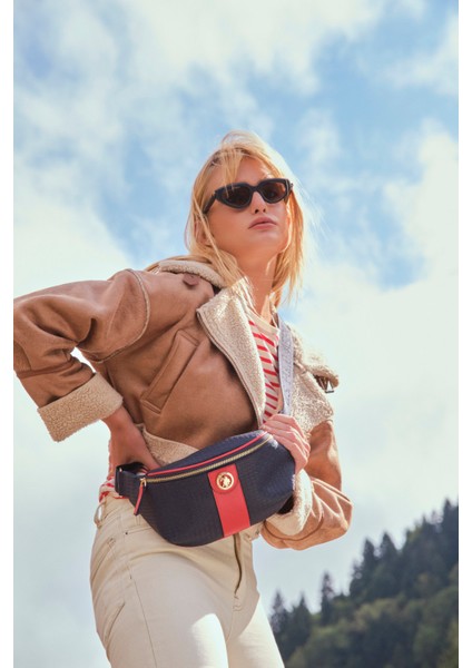 Lacıvert-Kırmızı U.s. Polo Assn. Kadın Bel Çantası US3071